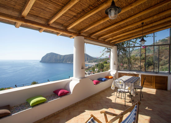 Villa agliozzo sopra - Lipari Eolie